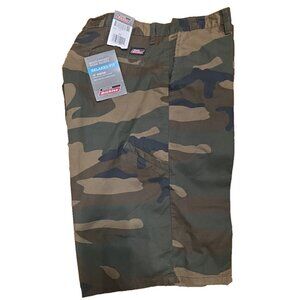 NWT Dickies Men’s Camo Multi-Pocket Work Shorts Relaxed Fit 42